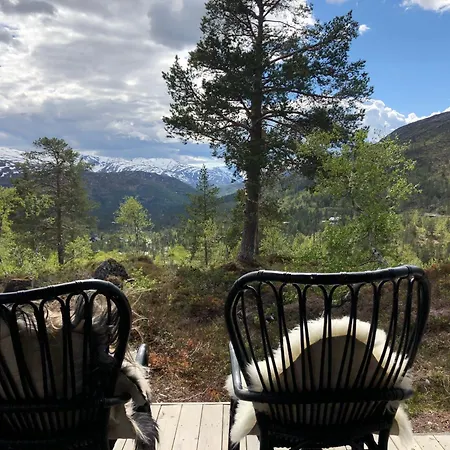 Mountain River Views * Voss